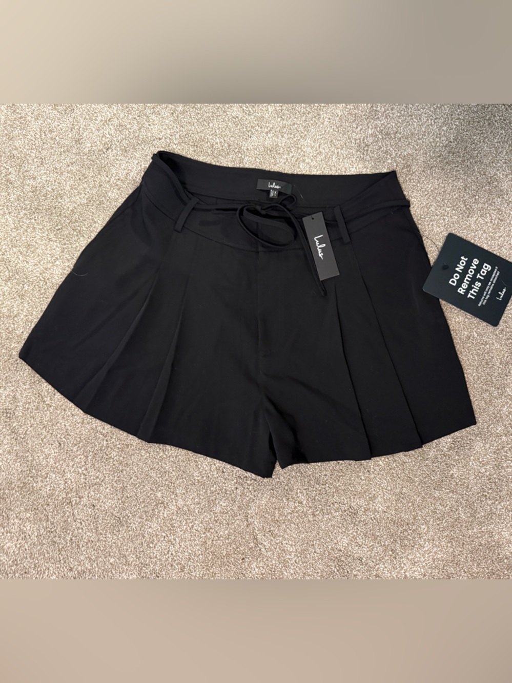 Lulu's Matera Black Twill Mid-Rise A-Line Shorts